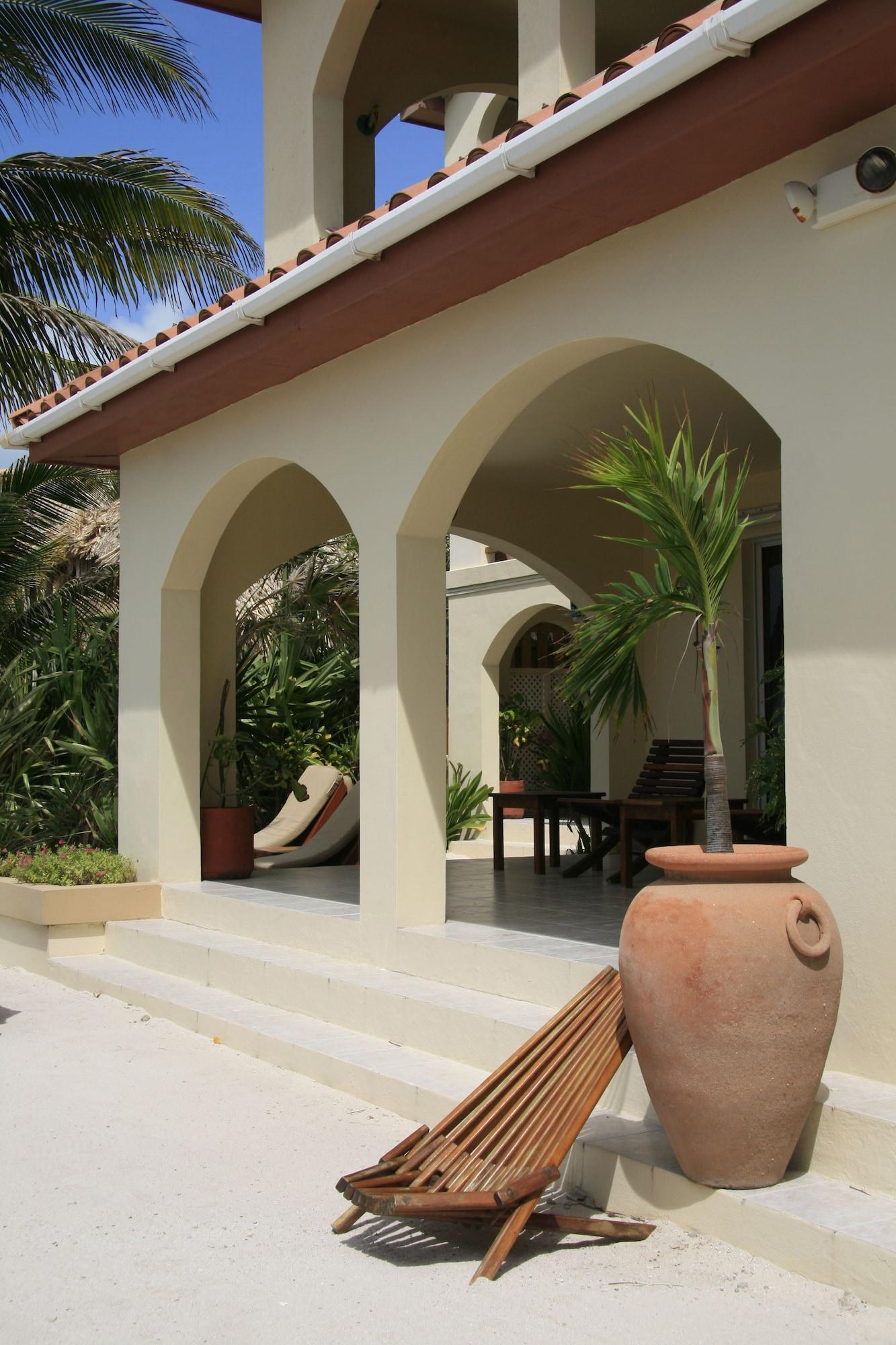 The Palms Oceanfront Suites 산페드로 외부 사진