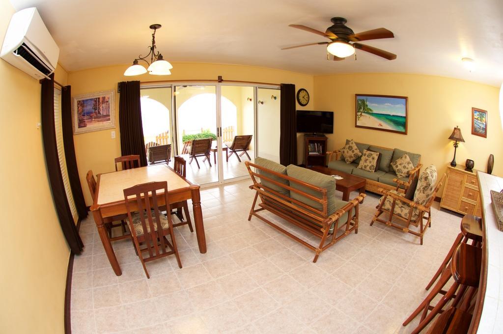 The Palms Oceanfront Suites 산페드로 외부 사진